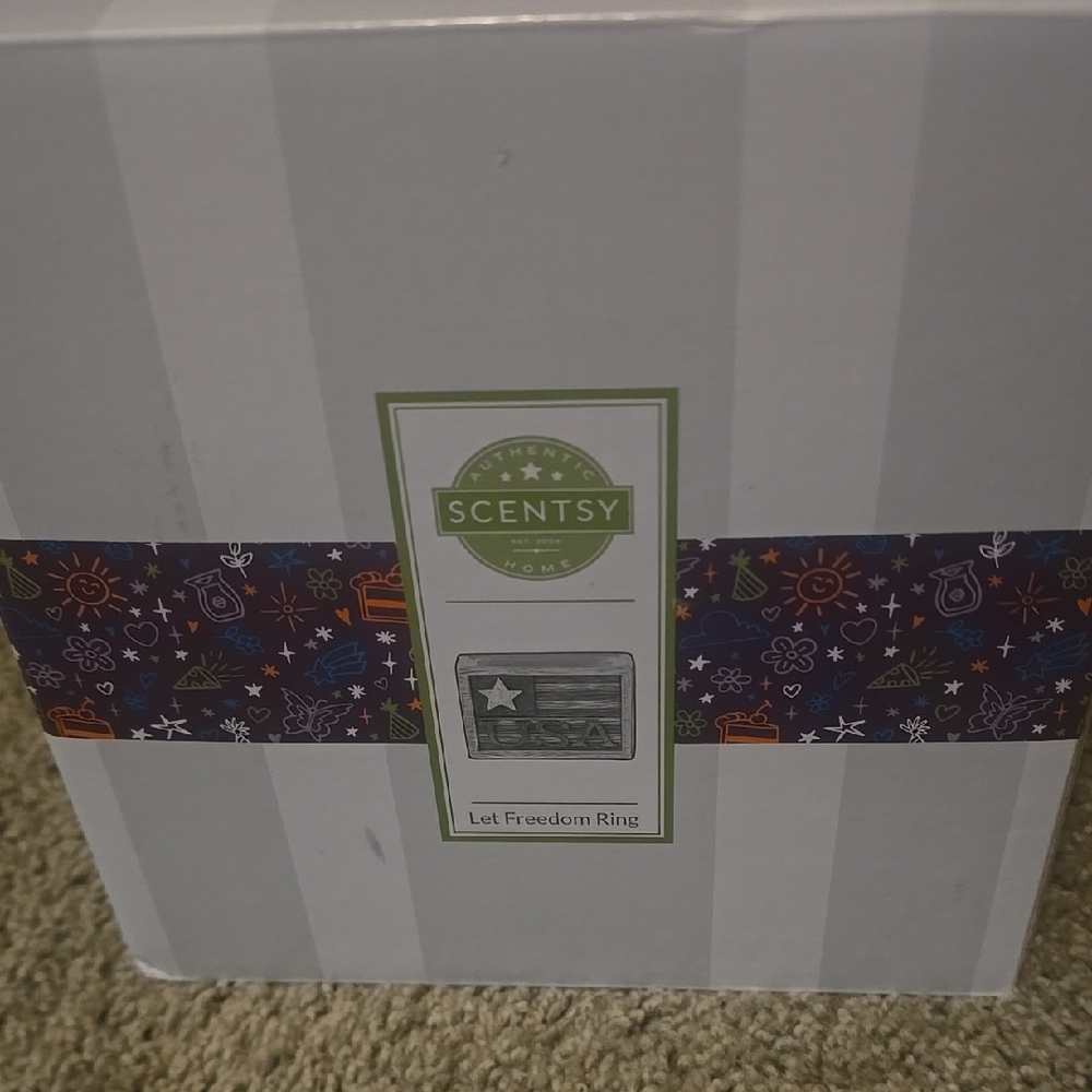 Scentsy Let Freedom Ring Home Accent